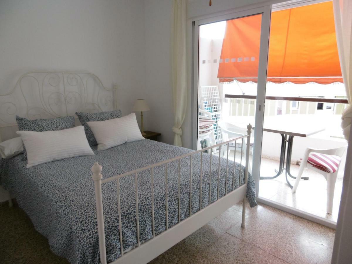 Apartamento Neptuno 内尔哈 外观 照片