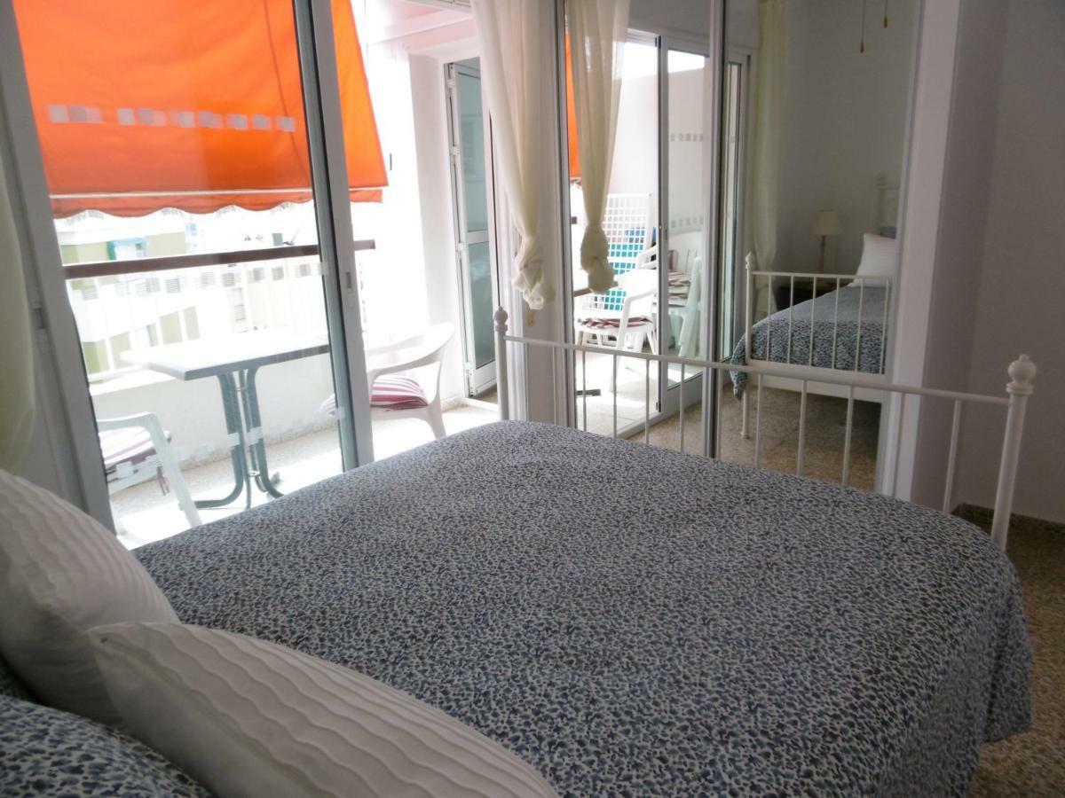 Apartamento Neptuno 内尔哈 外观 照片